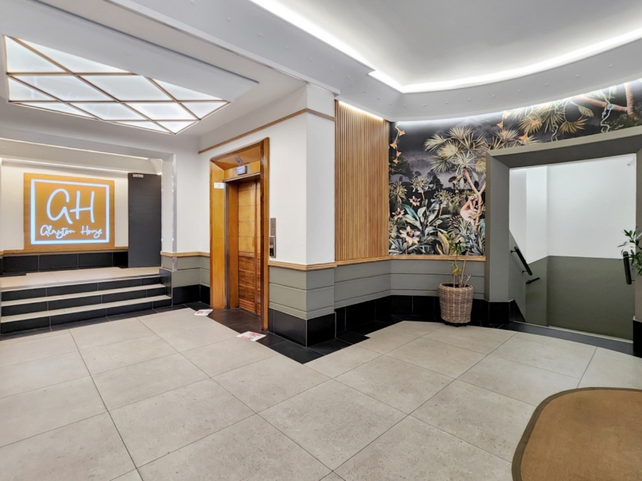 1 Bedroom Property for Sale in Cape Town City Centre Western Cape